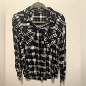 Sanctuary Plaid long sleeve shirt size SMALL